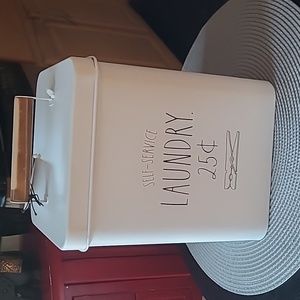 🧺 Rae Dunn Laundry Tin